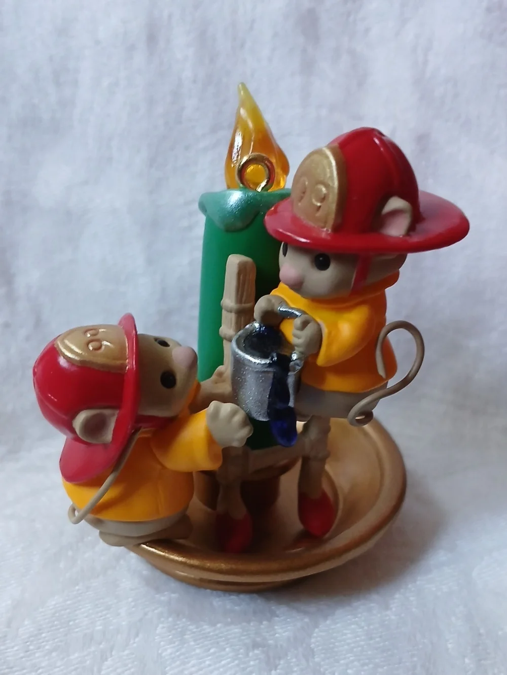 Hallmark Keepsake Ornament Flame-Fighting Friends 1999